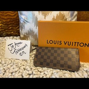 LV Damier Ebene Insolite Zippy Wallet//Clutch